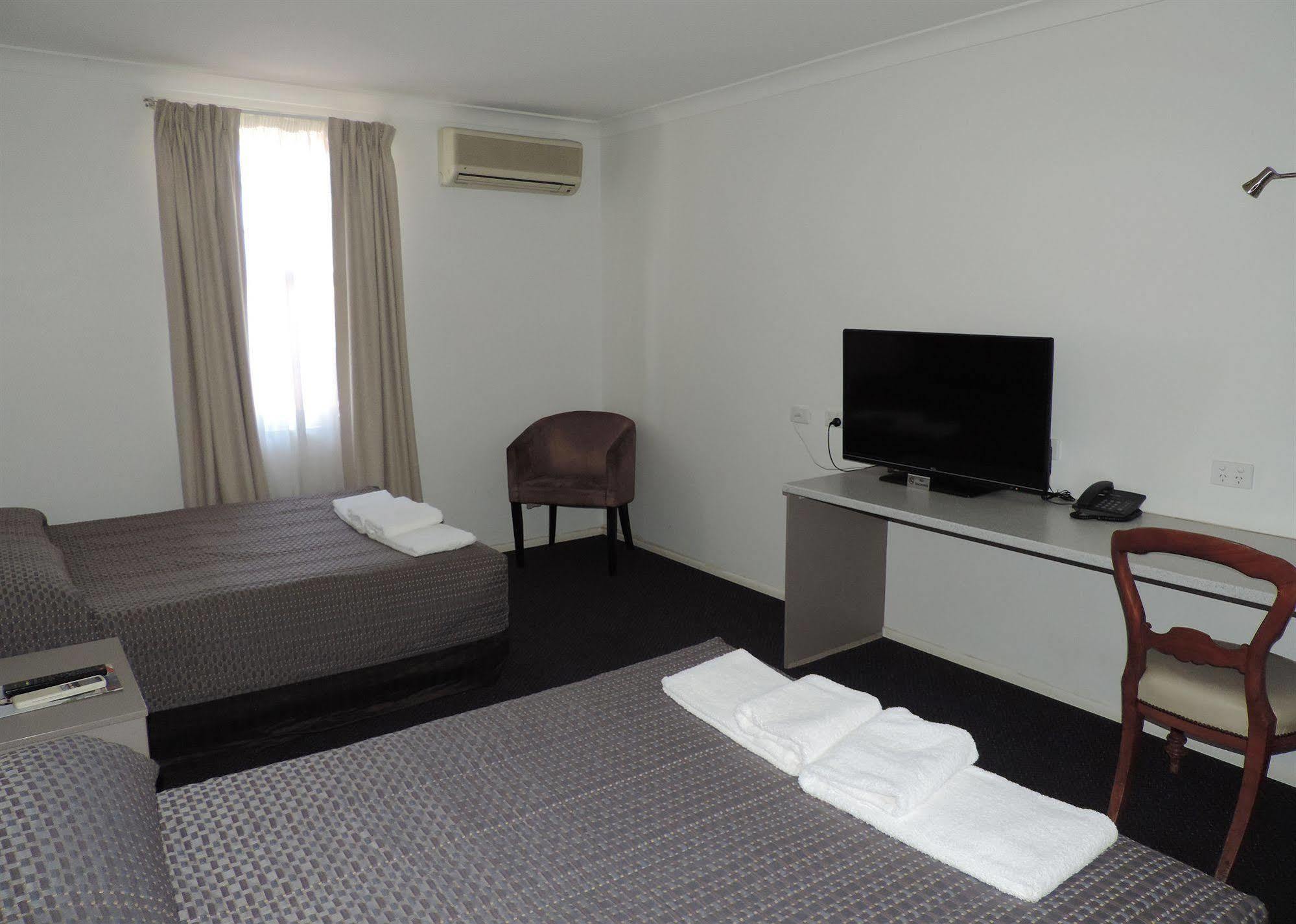 Motel Burke & Wills Mt Isa Mount Isa Exterior foto